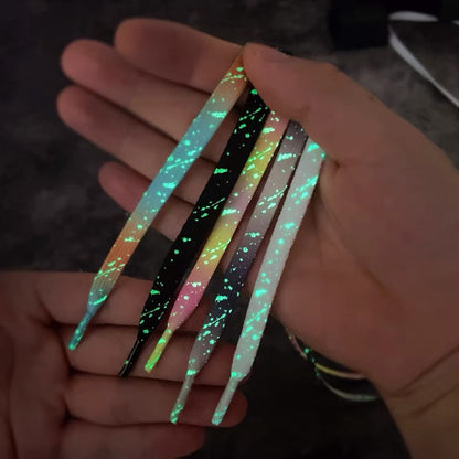 Flat Luminous Shoelaces